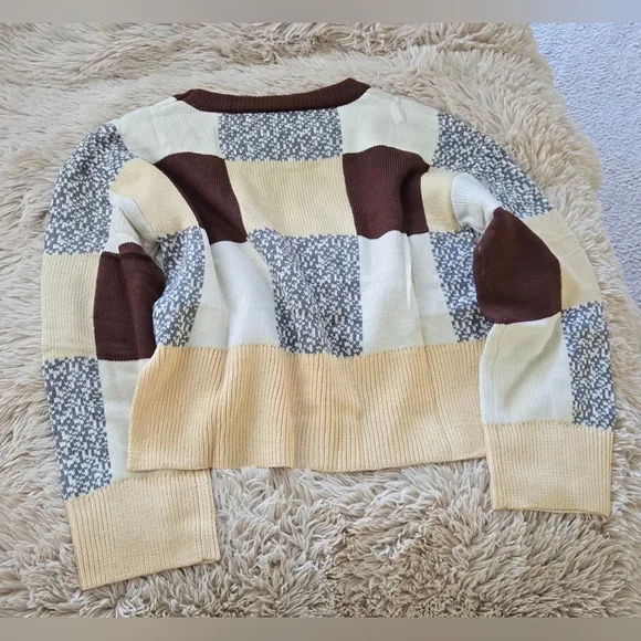 Colorblock Cropped Knit Sweater for Women #1098 NWOT - Picture 3 of 5